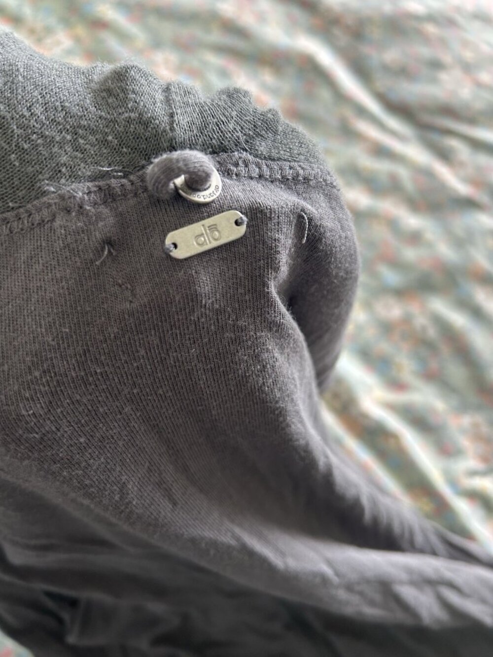 Alo Yoga Charcoal Grey Draped Cowl Neck Or Hooded Drawstring Dress Size XL - Picture 7 of 7